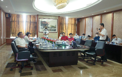 12博
副市长吴以环率队调研体育产业复工复产情况