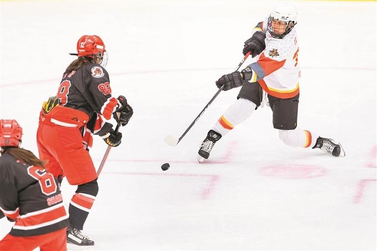 12博昆仑鸿星周六揭幕战登场