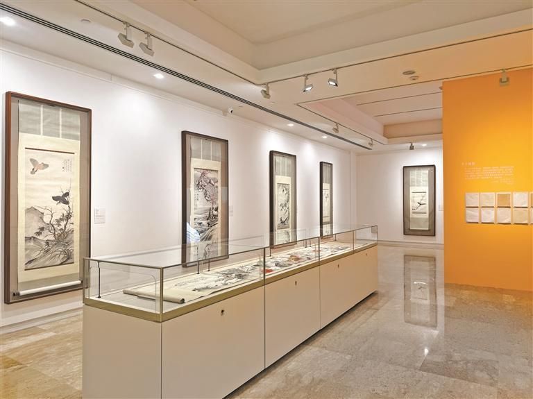 到何香凝美术馆看“于非闇的画意诗情”和“温骧的漆骨墨心”