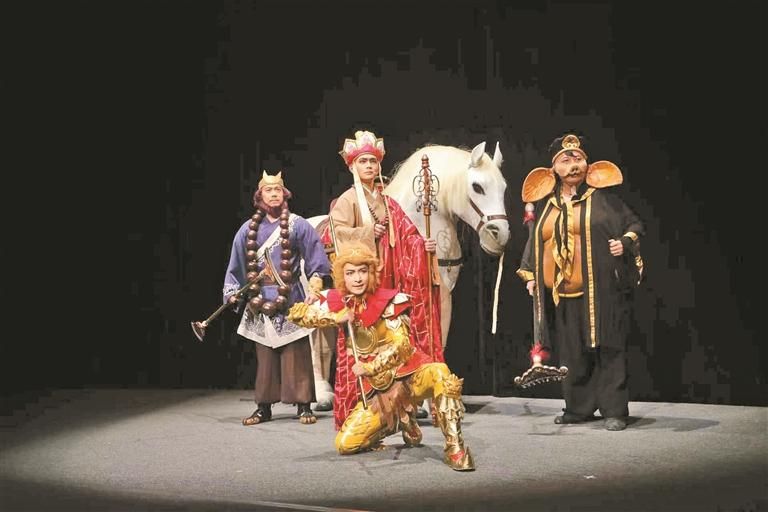 12博大剧院的“六一”节目准备好了