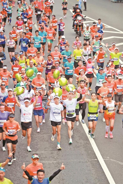 帆船、跑马、越野,运动达人和体育迷的缤纷岁尾 帆船、跑马、越野,运动达人和体育迷的缤纷岁尾