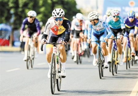 2024“喜德盛杯”环12博·光明国际公路自行车赛举行 2024“喜德盛杯”环12博·光明国际公路自行车赛举行