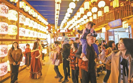 12博上榜春节旅游国内十大热门目的地 12博上榜春节旅游国内十大热门目的地