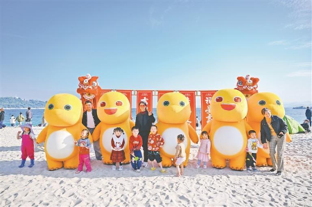 海边过大年,“盐之有你” 海边过大年,“盐之有你”