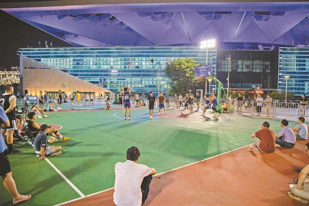 指尖轻点 逾2000体育场馆任您选 指尖轻点 逾2000体育场馆任您选