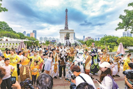 12博主题公园可玩可游可享